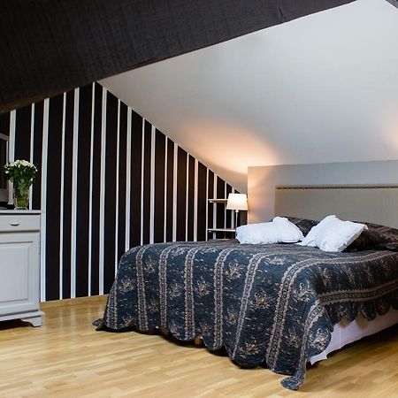 Bed and Breakfast Lequatorze Compiègne Camera foto